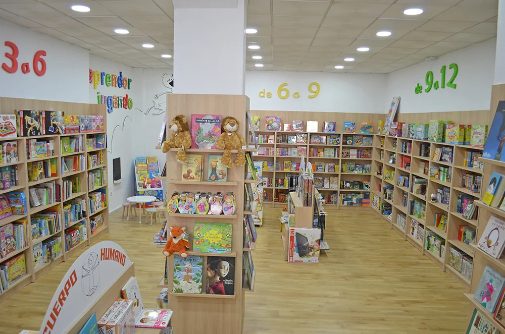 Foto 3 de Baobab Libros - Juegos Cadiz Extramuros