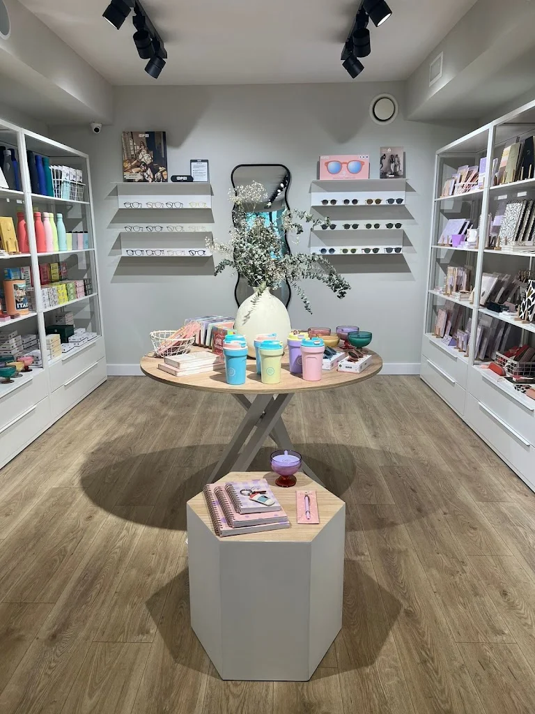 Foto 3 de Be Different - Concept Store