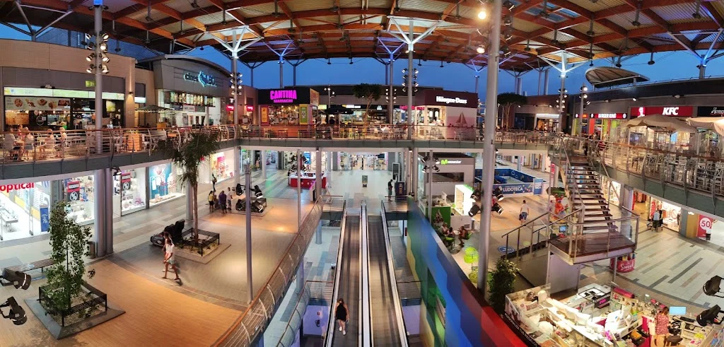 Foto 4 de Centro Comercial La Vital