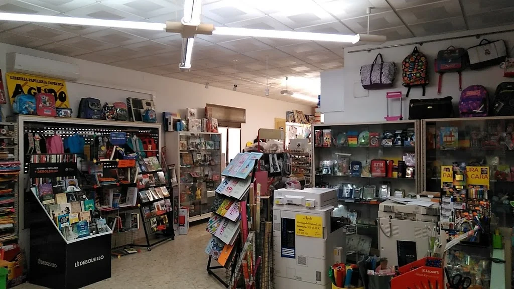 Foto 5 de Merceria Libreria Agudo