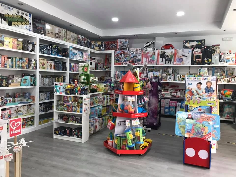 Foto 3 de Nanakids - Articulos para Bebes y ninos, Juegos y Juguetes Educativos Eurekakids Fernan Nunez Cordoba. Decoracion de globos.