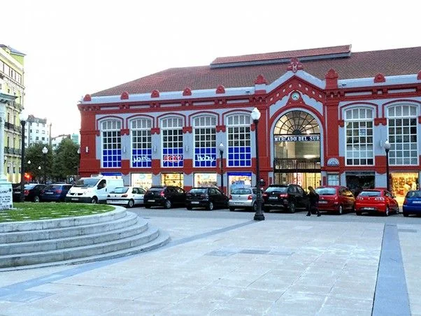 Poly Juguetes Gijon