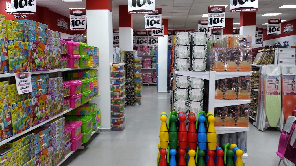Foto 4 de Tiendas Eurodiez S.L.