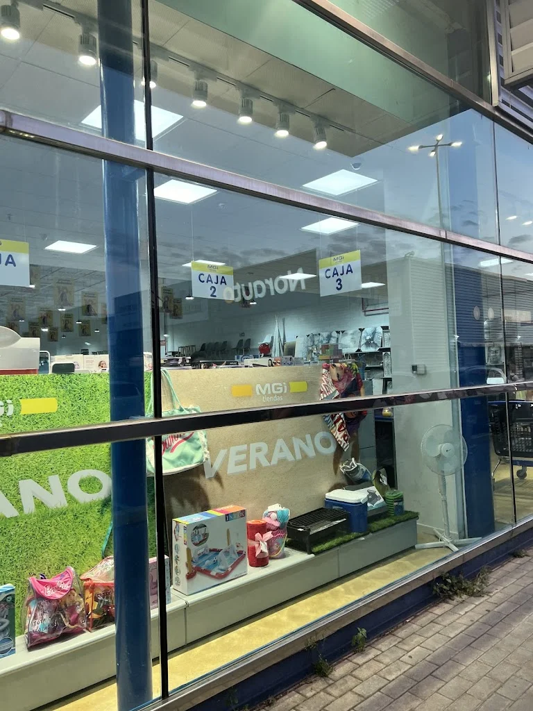 Foto 3 de Tiendas Mgi Vinaros