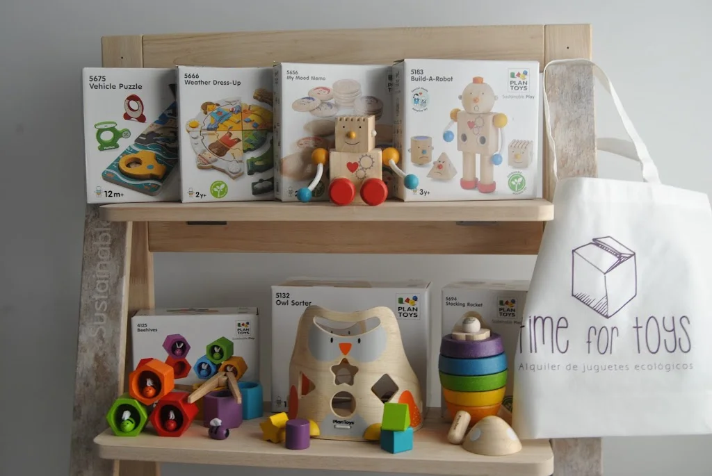 Foto 3 de Time For Toys - Alquiler de Juguetes Ecologicos
