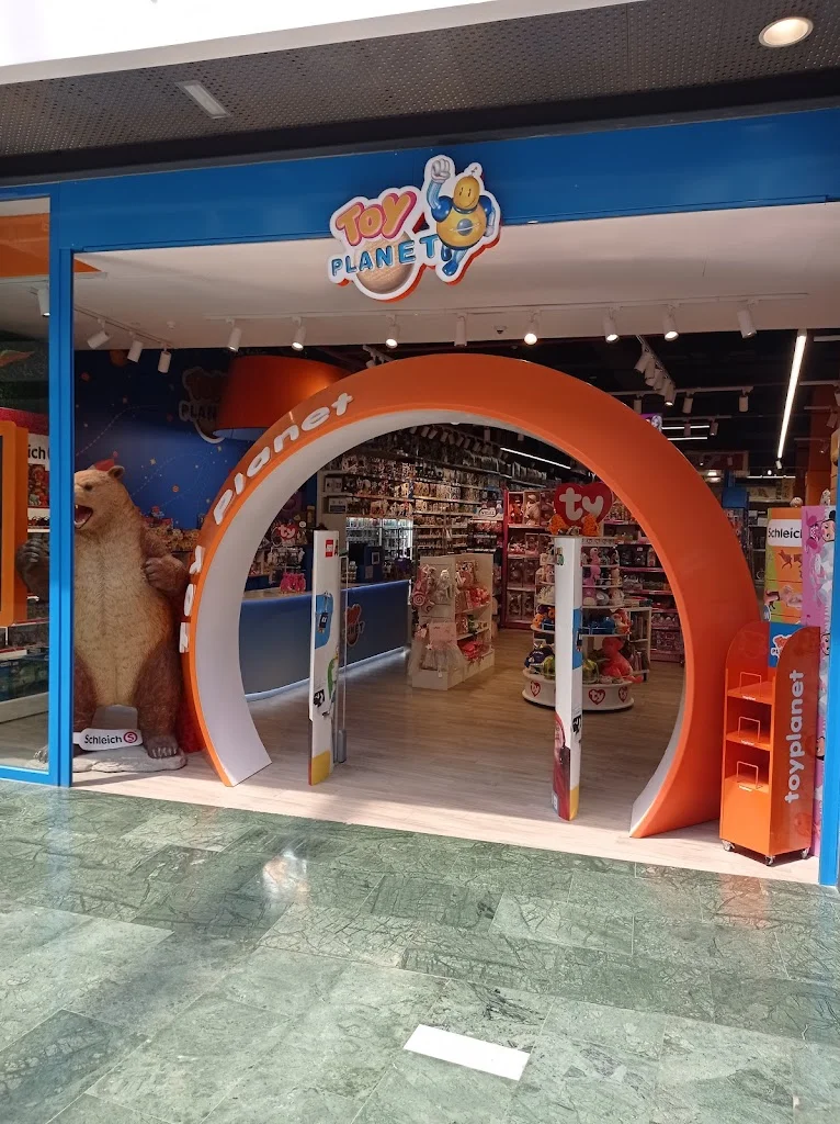 Toy Planet