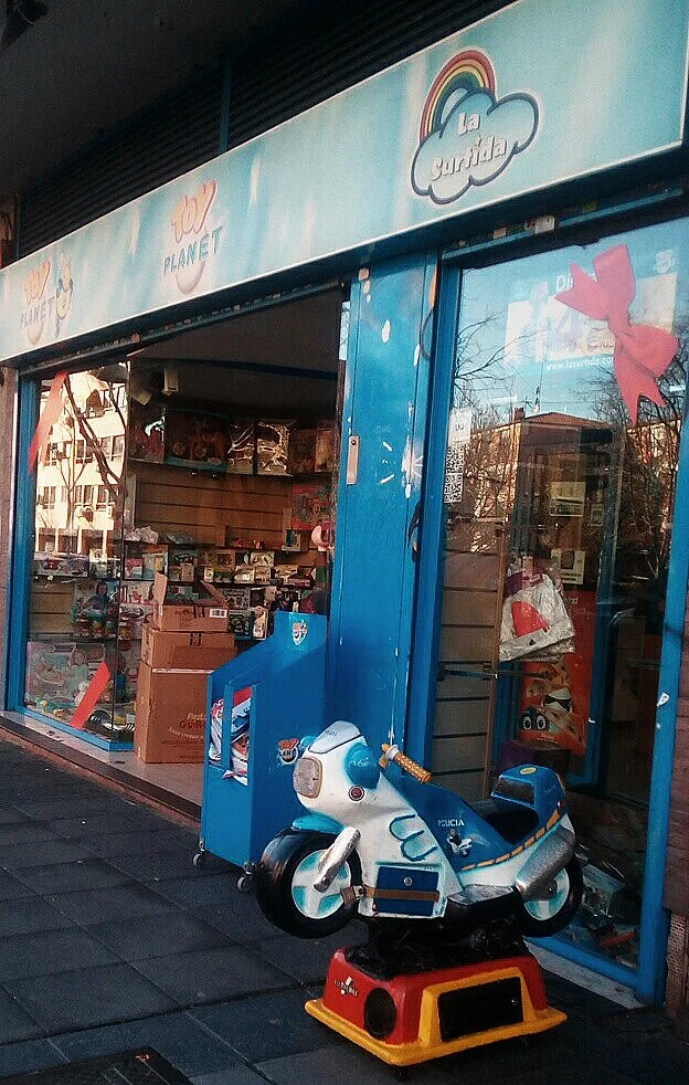 Toy Planet