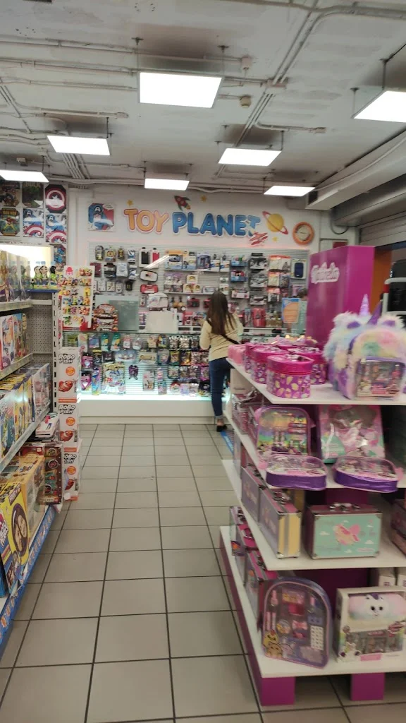 Toy Planet