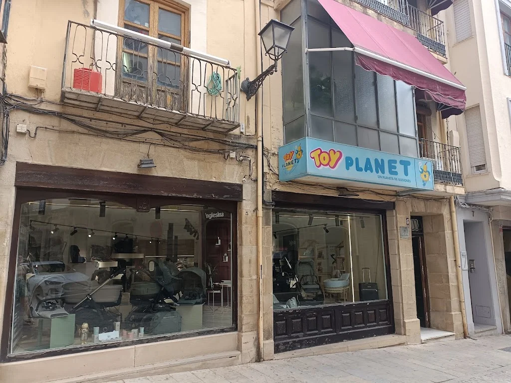 Toy Planet