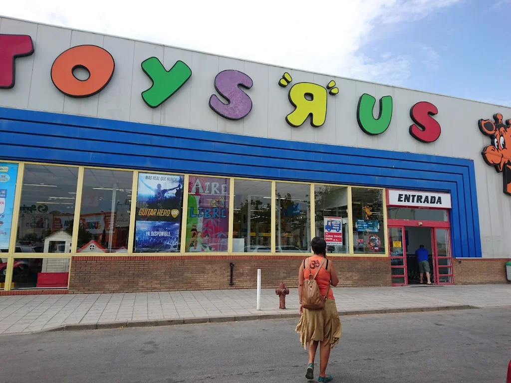Toys"R"Us